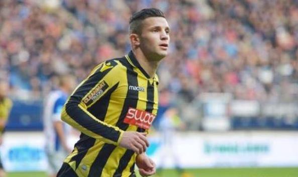 在第四盘奋 在第四盘奋