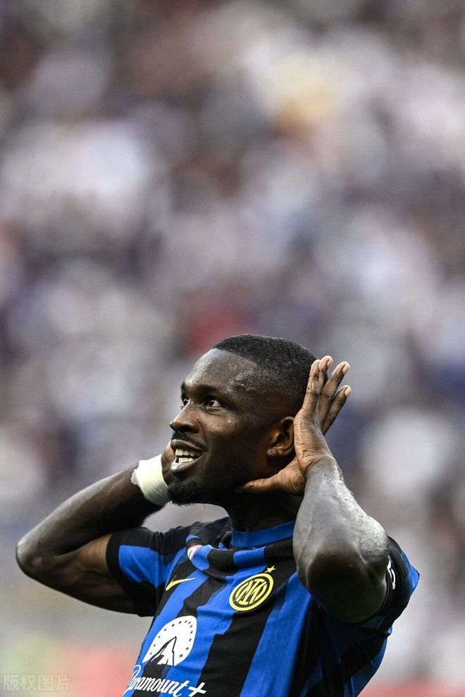 抓住对手的 抓住对手的