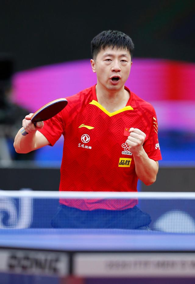 乔治本人本 乔治本人本