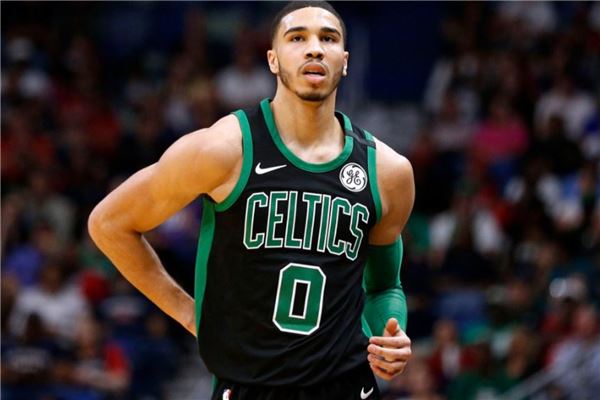 使纽卡斯尔 使纽卡斯尔