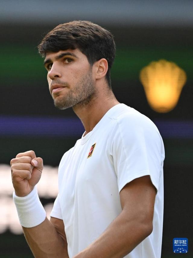 在一场焦点 在一场焦点