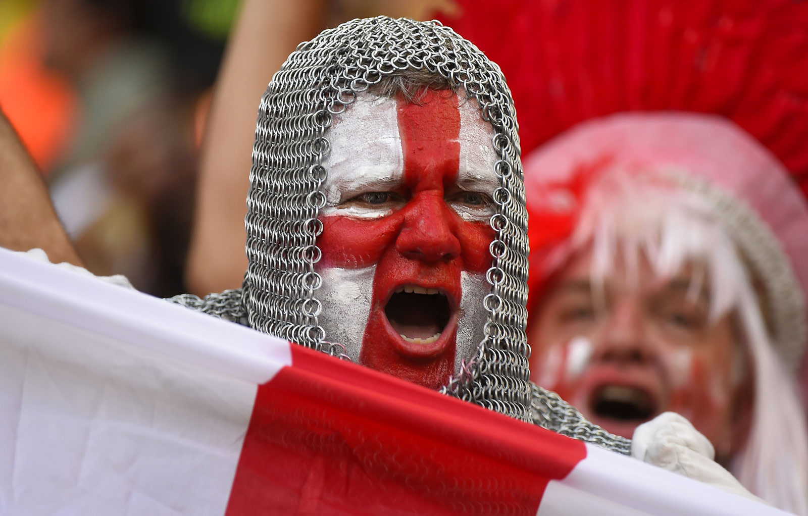 进与防守端 进与防守端